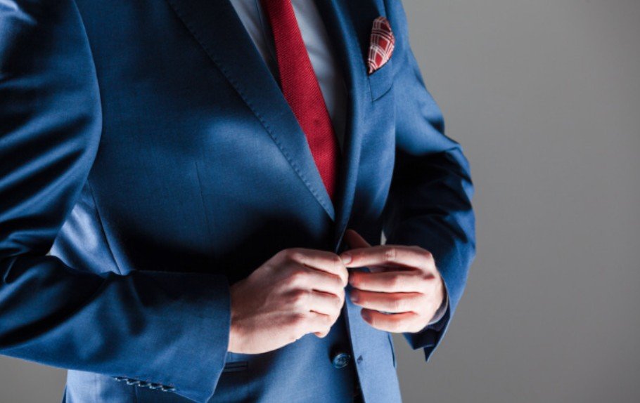 Navy Suit Outfit Ideas for Men: 10 Ways to Look Sharp