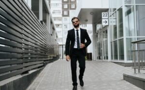 Best Formal Black Suit Outfit Ideas