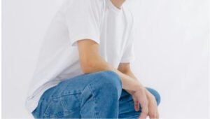 How to Style Straight Leg Jeans for Men Casually