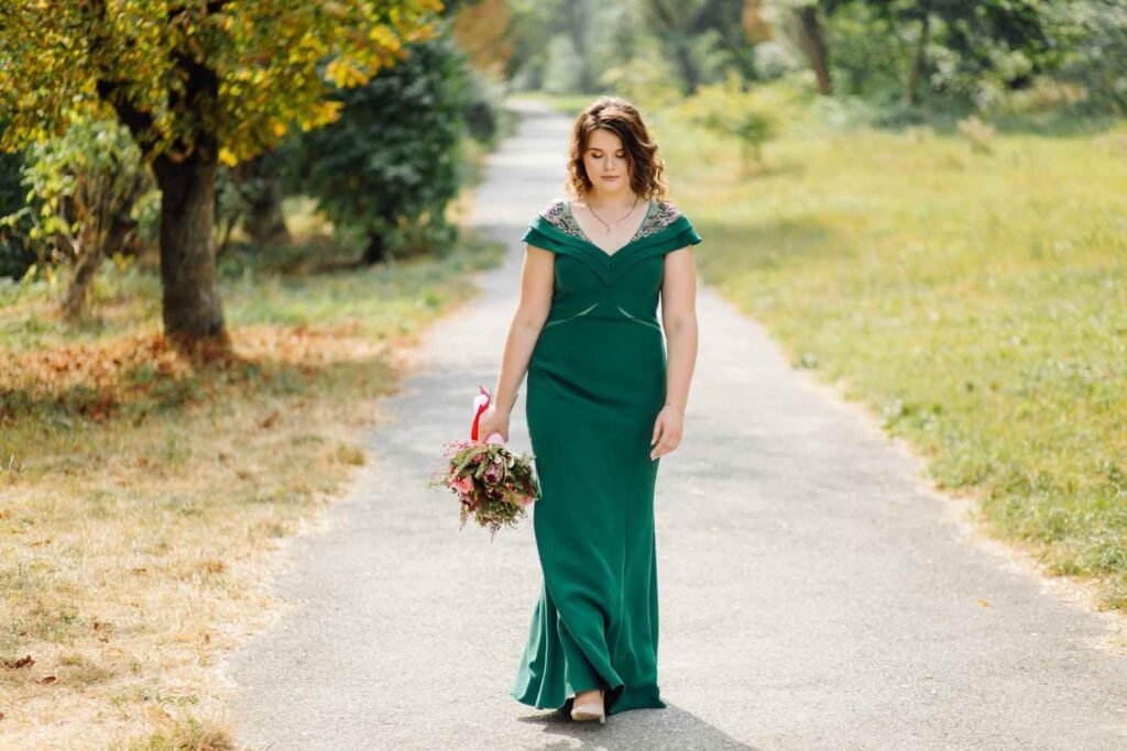 Wedding Guest Dresses for Pear-Shaped Women