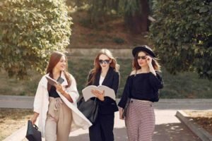 Graduation Guest Outfit Ideas for Women